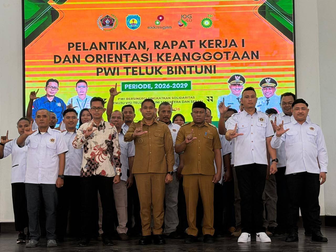 Gerak Cepat, Kepimpinan Adrian Kairupan Gelar Kegiatan Orientasi Keanggotaan Keorganisasian PWI Teluk Bintuni Angkatan Pertama